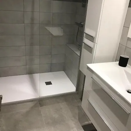T2 Climatise Au Centre Du Lavandou, Terrasse, Prox. - Fr-1-308-123 * Ле-Лаванду