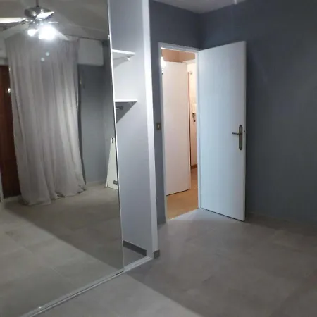 T2 Climatise Au Centre Du Lavandou, Terrasse, Prox. - Fr-1-308-123 Апартаменти