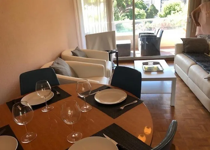 T2 Climatise Au Centre Du Lavandou, Terrasse, Prox. - Fr-1-308-123